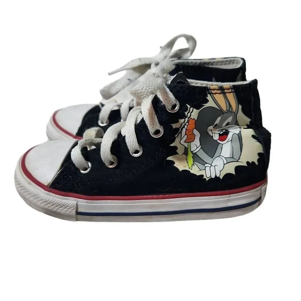 Converse Chuck Taylor All Star Toddler Size 8 Black Bugs Bunny Hi-Top Sneakers